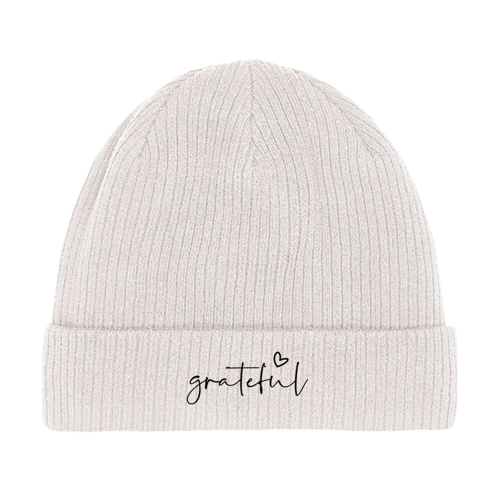 Beanie mit Schrift grateful