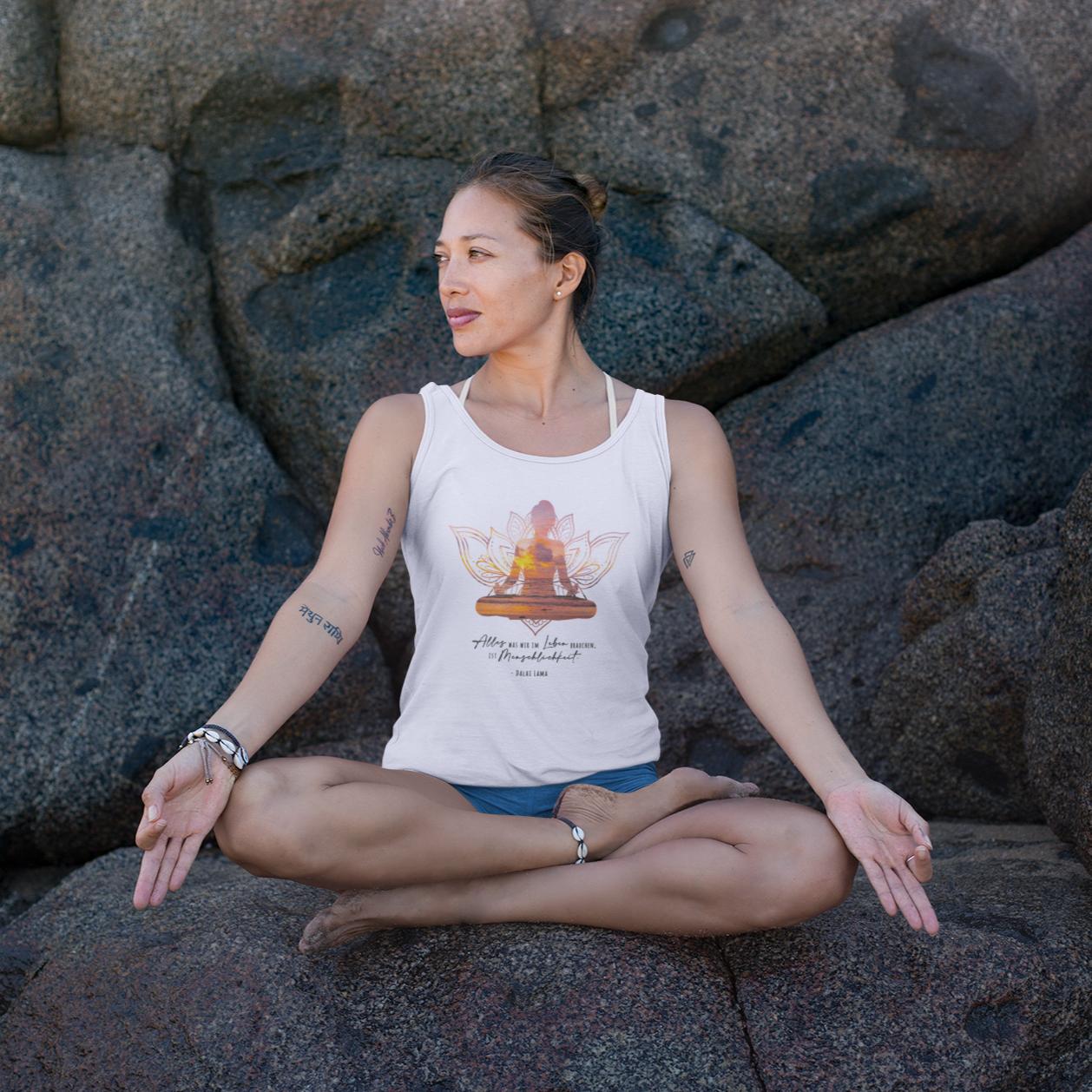 Yoga OM Pose - Bio Tanktop.