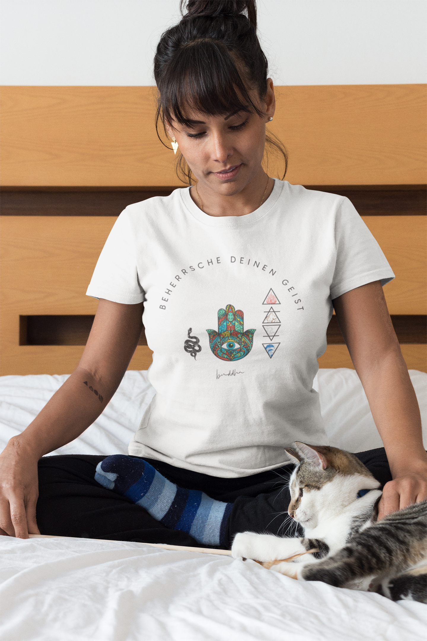 Yoga Elemente bunt -Bio T-Shirt.